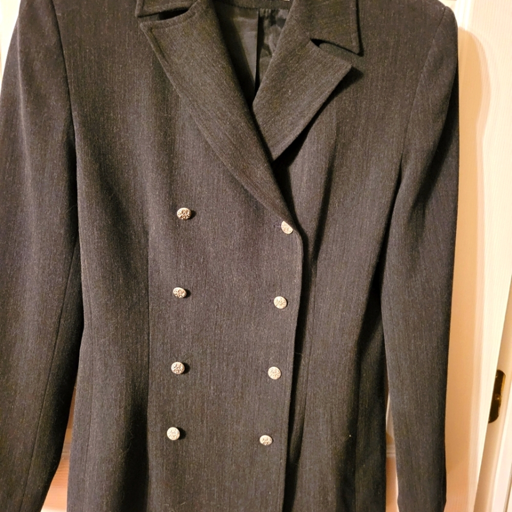 Taiga Paris blazer